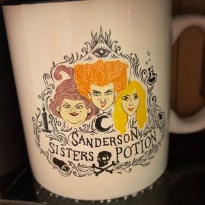 Disney “hocus pocus” coffee mug